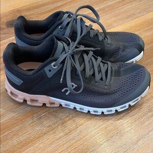 On Running Women's Black Running Shoes